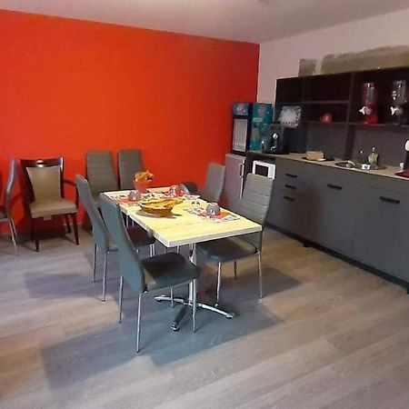 Résidence Hôtelière Hélios Jonzac Exterior foto